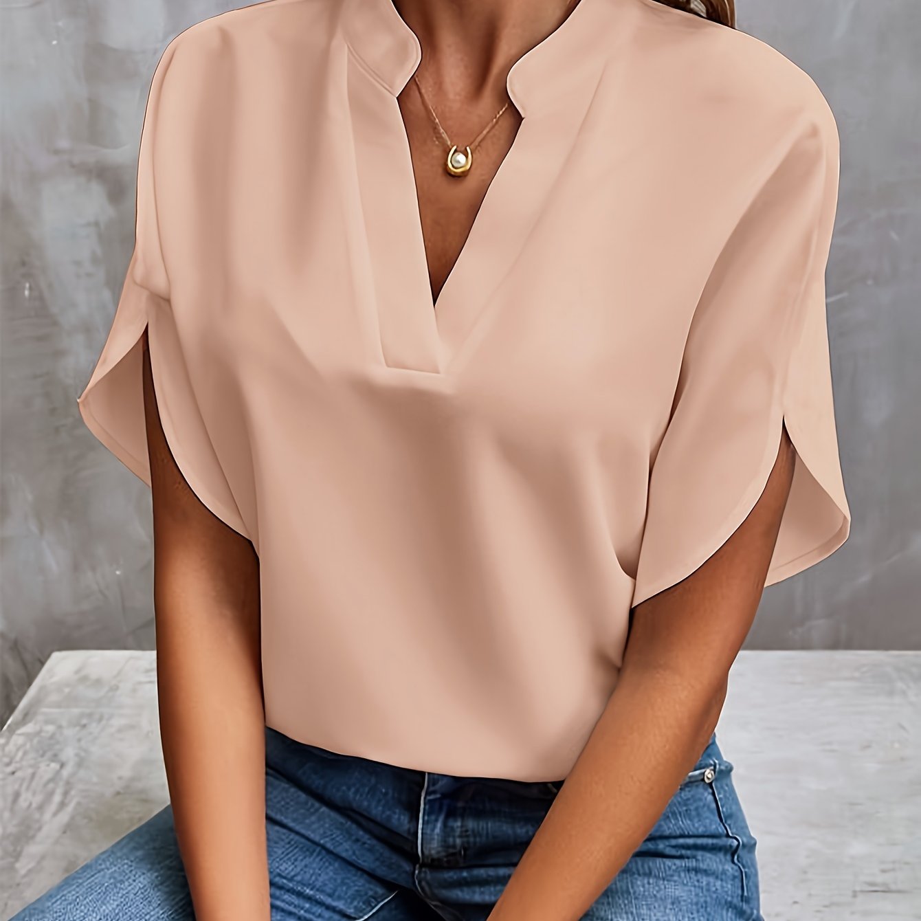 CLARA | ELEGANT BLOUSE