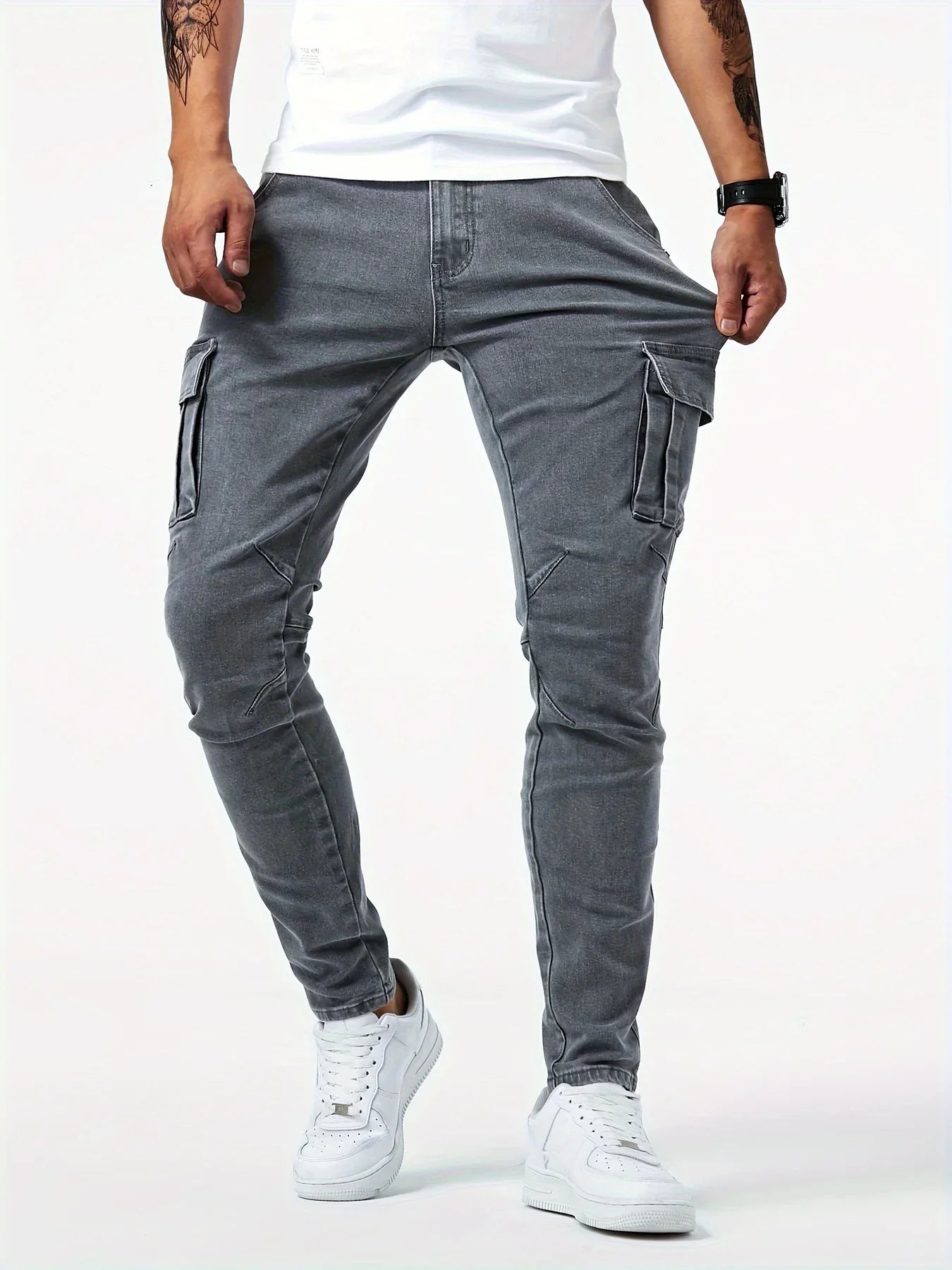 BEN | STRETCHY CARGO JEANS